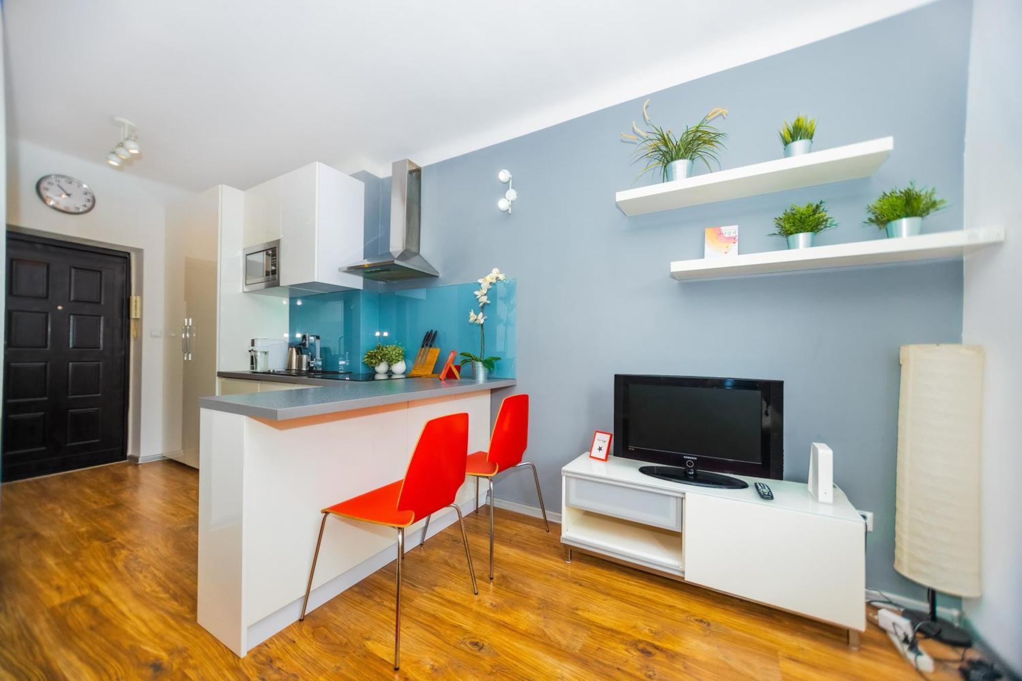 Cozy Studio Next To The Metro And City Center Varşova Dış mekan fotoğraf
