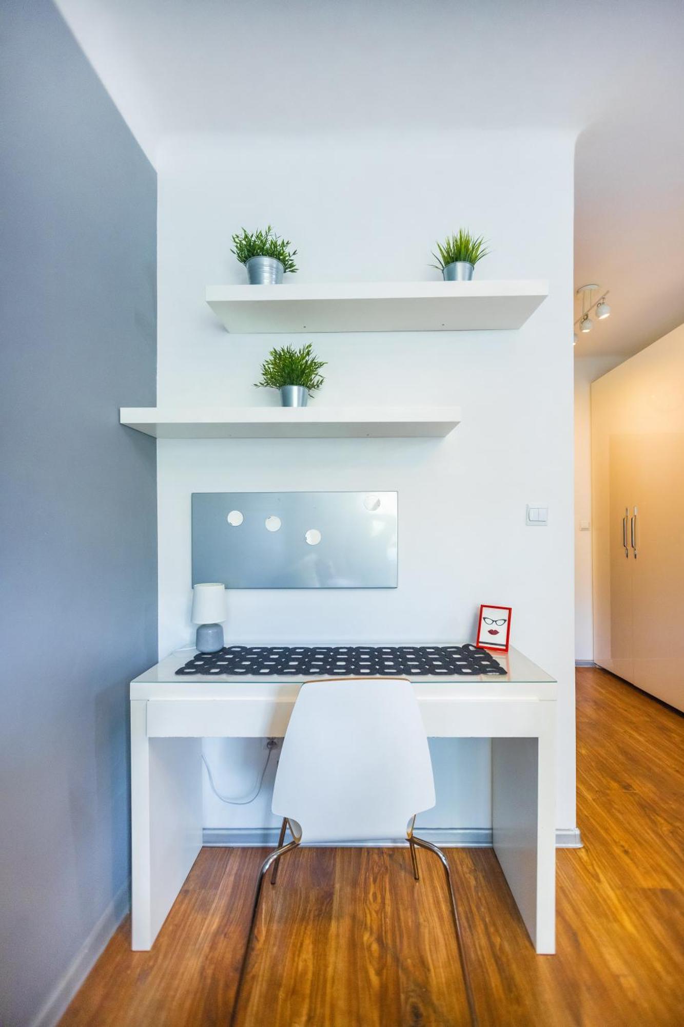 Cozy Studio Next To The Metro And City Center Varşova Dış mekan fotoğraf